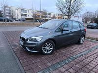Gebraucht BMW 218 Advantage 150 PS (110 kW) 2015 Grau Kombi