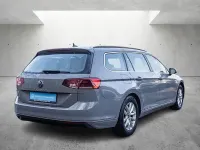 Gebraucht VW Passat Business 150 PS (110 kW) 2023 Grau Kombi