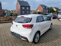 Gebraucht Kia Rio 84 PS (61 kW) 2019 Weiß Kleinwagen