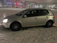 Gebraucht VW Golf V 115 PS (84 kW) 2004 Grau Kleinwagen