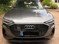 Gebraucht Audi e-tron S-Line 230 kW (313 PS) 2021 Grau SUV