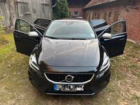 Gebraucht Volvo V40 R-Design 122 PS (89 kW) 2018 Schwarz Kombi