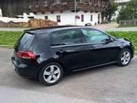 Gebraucht VW Golf VII 105 PS (77 kW) 2013 Schwarz metallic Limousine