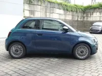 Neu Fiat 500C Icon 65 PS (47 kW) 2026 Ozean grün metallic Cabrio