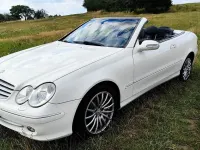 Gebraucht Mercedes CLK320 Elegance 218 PS (160 kW) 2003 Weiß Cabrio