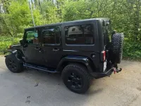 Gebraucht Jeep Wrangler Unlimited Sahara 200 PS (147 kW) 2016 Schwarz SUV