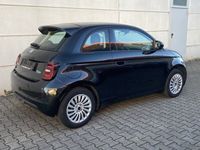 Gebraucht Fiat 500e Action 69 kW (95 PS) 2022 Onyx schwarz Kleinwagen