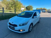 Używany Kia Ceed 128 KM (94 kW) 2012 Biały Hatchback