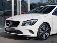 Gebraucht Mercedes CLA200 156 PS (114 kW) 2018 Weiß Kombi
