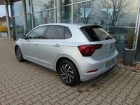 Gebraucht VW Polo Life 95 PS (69 kW) 2023 Silber Kleinwagen