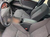 Usata Mercedes E240 170 CV (125 kW) 2000 Verde Berlina