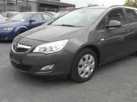 Gebraucht Opel Astra 120 PS (88 kW) 2012 Grau Kombi