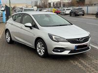 Gebraucht Opel Astra Basis 105 PS (77 kW) 2020 Silber Limousine
