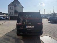 Gebraucht VW Multivan Life 150 PS (110 kW) 2026 Deep black perleffekt Van