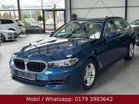 Gebraucht BMW 520 190 PS (139 kW) 2022 Phytonicblau metallic Kombi