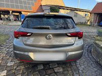 Gebraucht Opel Astra Dynamic 150 PS (110 kW) 2017 Grau Limousine