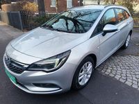 Gebraucht Opel Astra Edition 110 PS (80 kW) 2018 Silber Kombi