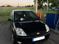 Gebraucht Ford Fiesta Trend 101 PS (74 kW) 2002 Schwarz Kleinwagen
