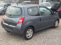 Gebraucht Renault Twingo 75 PS (55 kW) 2011 Grau Kleinwagen