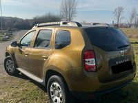 Gebraucht Dacia Duster 115 PS (84 kW) 2016 Gold SUV