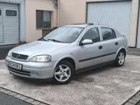 Gebraucht Opel Astra 101 PS (74 kW) 2001 Silber Limousine