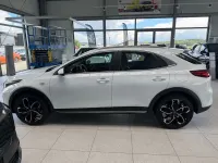Gebraucht Kia XCeed Vision 160 PS (117 kW) 2024 Weiß SUV