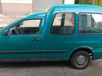 Second-hand VW Caddy 60 CP (44 kW) 1999 Verde Monovolum