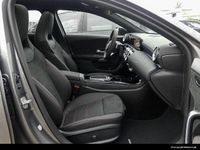 Gebraucht Mercedes A200 AMG line 163 PS (119 kW) 2023