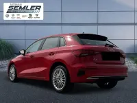 Gebraucht Audi A3 Advanced 110 PS (80 kW) 2023 Tangorot metallic Limousine