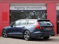 Gebraucht Volvo V60 R-Design 343 PS (252 kW) 2022 Blau Kombi