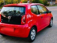Second-hand VW up! 75 CP (55 kW) 2012 Roșu Hatchback