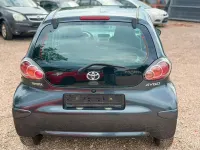 Gebraucht Toyota Aygo Cool 68 PS (50 kW) 2011 Dark grey Kleinwagen