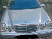 Gebraucht Mercedes E240 Elegance 170 PS (125 kW) 1999 Silber Limousine