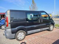 Gebraucht Renault Trafic 145 PS (106 kW) 2011 Schwarz Van / Kleinbus