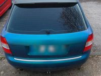 Gebraucht Audi A4 131 PS (96 kW) 2003 Andere farben Kombi