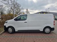 Gebraucht Toyota Proace 120 PS (88 kW) 2022 Weiß Van / Kleinbus