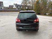 Gebraucht VW Tiguan 140 PS (102 kW) 2011 Schwarz SUV