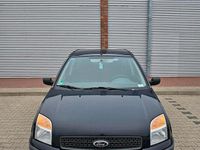 Second-hand Ford Fusion 2005 Albastru Hatchback