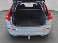 Gebraucht Volvo XC60 Core 250 PS (183 kW) 2024 Grau SUV