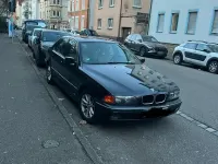 Gebraucht BMW 528 193 PS (141 kW) 2000 Schwarz Limousine
