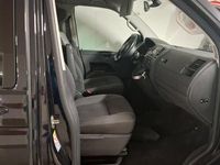 Gebraucht VW T5 140 PS (102 kW) 2013 Schwarz Van