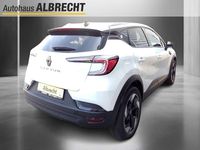 Neu Renault Captur Techno 140 PS (102 kW) 2025 Perlmuttweiß metallic, black SUV