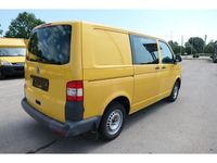 Gebraucht VW T5 84 PS (61 kW) 2013 Ginstergelb r1032 Van