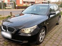 Gebraucht BMW 530 235 PS (172 kW) 2007 Schwarz Kombi