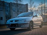 Gebraucht Renault Mégane 107 PS (78 kW) 2002 Limousine