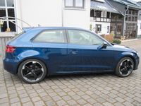 Second-hand Audi A3 Ambition 150 CP (110 kW) 2014 Albastru Berlinǎ