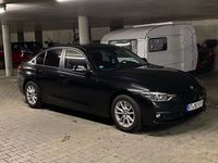 gebraucht BMW 318 d Limousine Automatik 150PS LED Tempomat