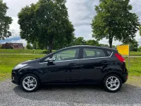 Gebraucht Ford Fiesta Titanium 95 PS (69 kW) 2012 Schwarz Limousine