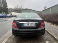 Gebraucht Mercedes C180 156 PS (114 kW) 2010 Schwarz Limousine