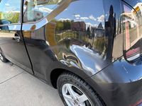 Second-hand VW up! 60 CP (44 kW) 2019 Negru Hatchback